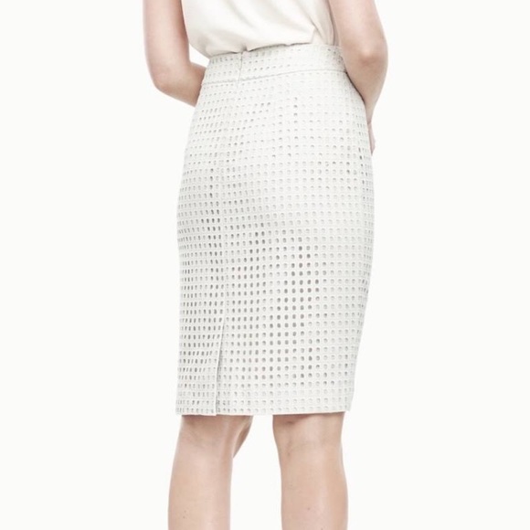 Ann Taylor Dresses & Skirts - Ann Taylor eyelet lace pencil skirt